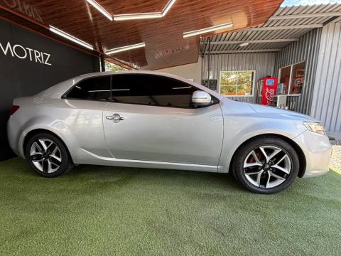 Kia Cerato Koup 2013 foto 4