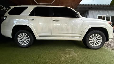Toyota 4Runner 2022 foto 13